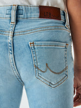 Afbeelding in Gallery-weergave laden, Jeans Isabella
