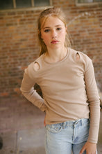 Afbeelding in Gallery-weergave laden, Longsleeve Rana
