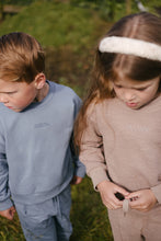 Afbeelding in Gallery-weergave laden, Sweater Silvan
