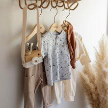 Afbeelding in Gallery-weergave laden, T-shirt + Broek P54557
