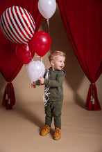 Afbeelding in Gallery-weergave laden, Hoodie Illias

