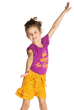 Afbeelding in Gallery-weergave laden, T-shirt Valerie
